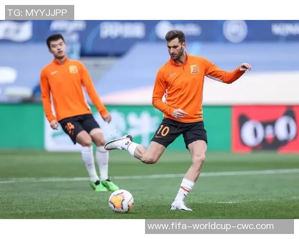 武汉卓尔足球阵容分析与球员表现评估全景解读